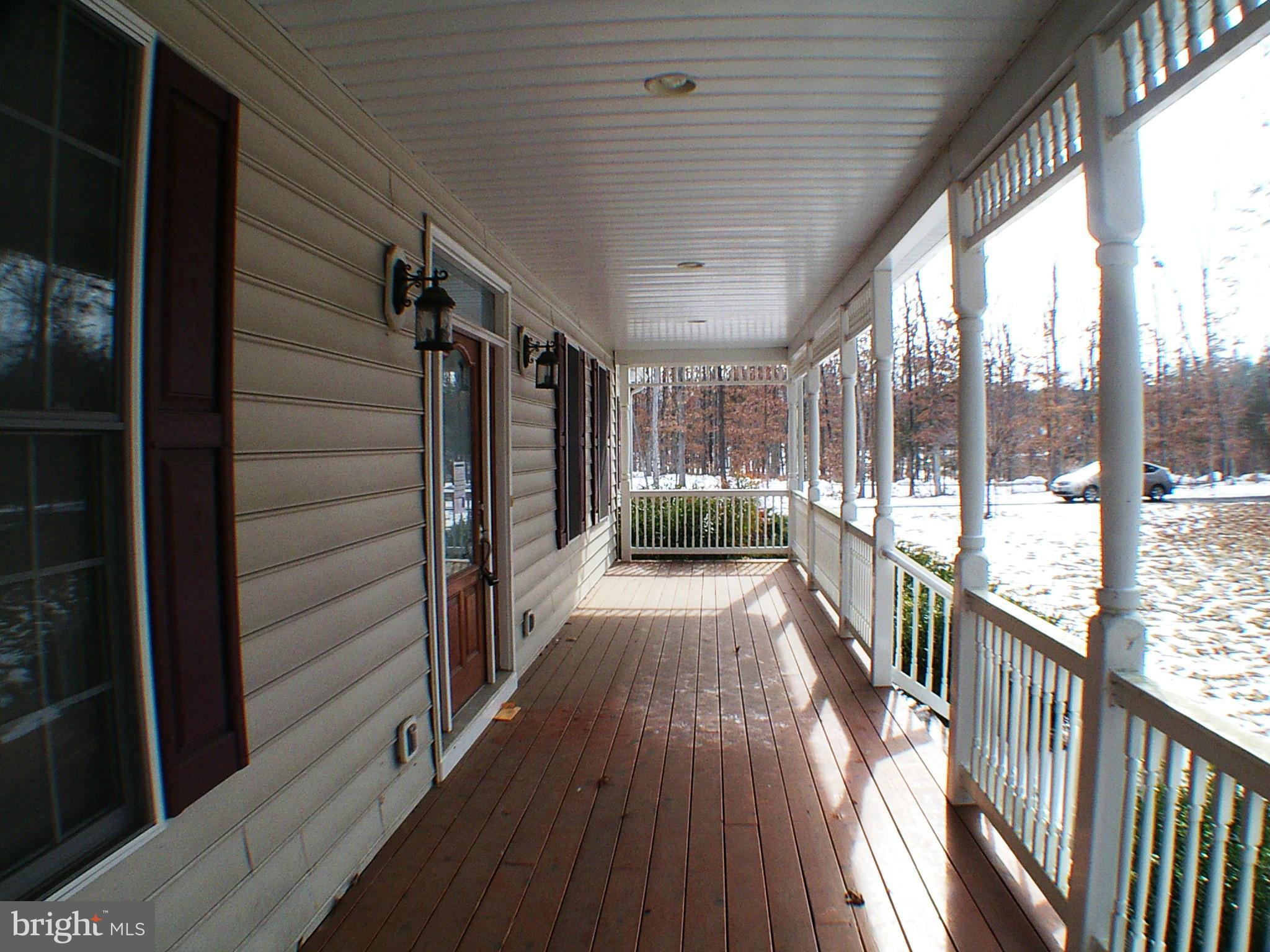 STONEWALL - Residential