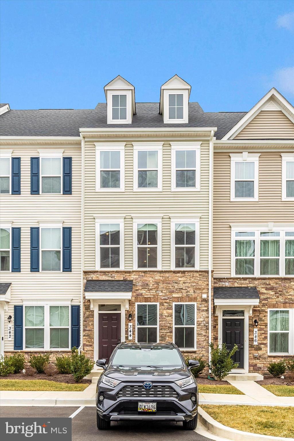 WEST PARK VILLAGE - Residential