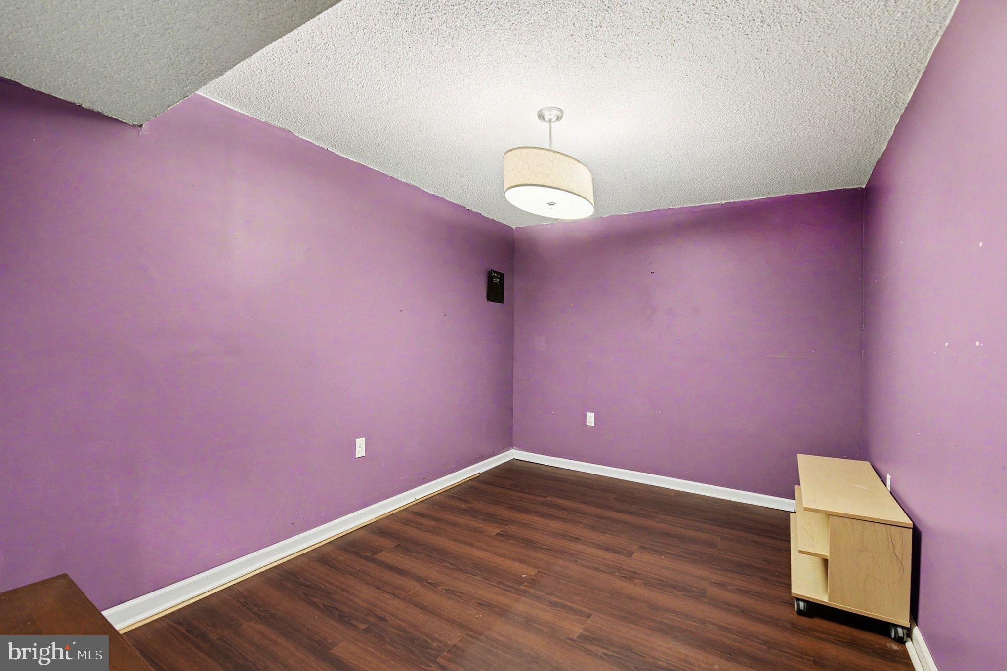 ROCK RUN ESTATES - Residential