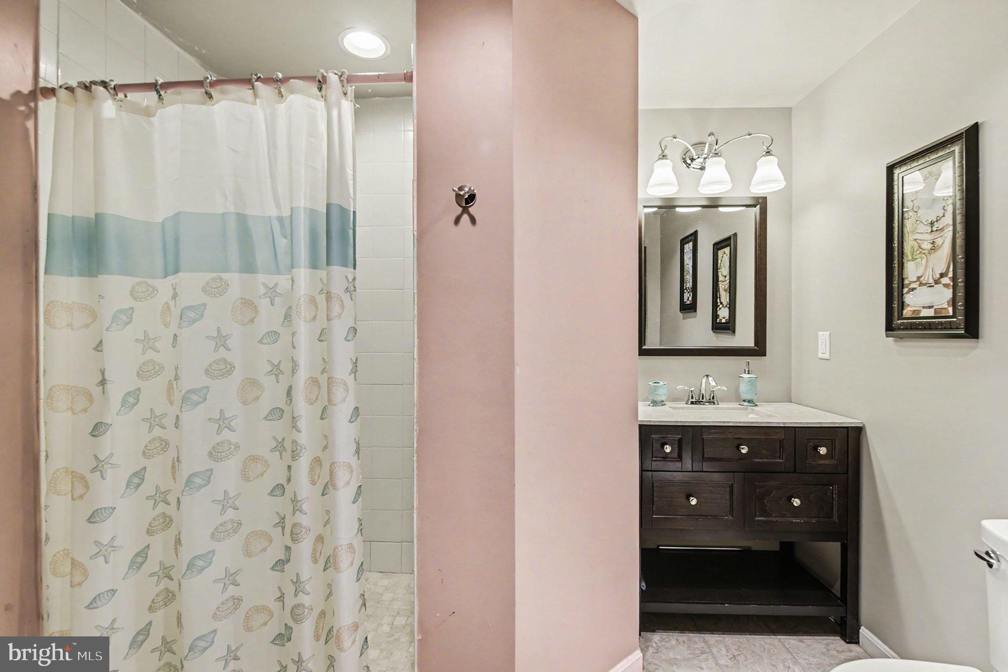 ROCK RUN ESTATES - Residential