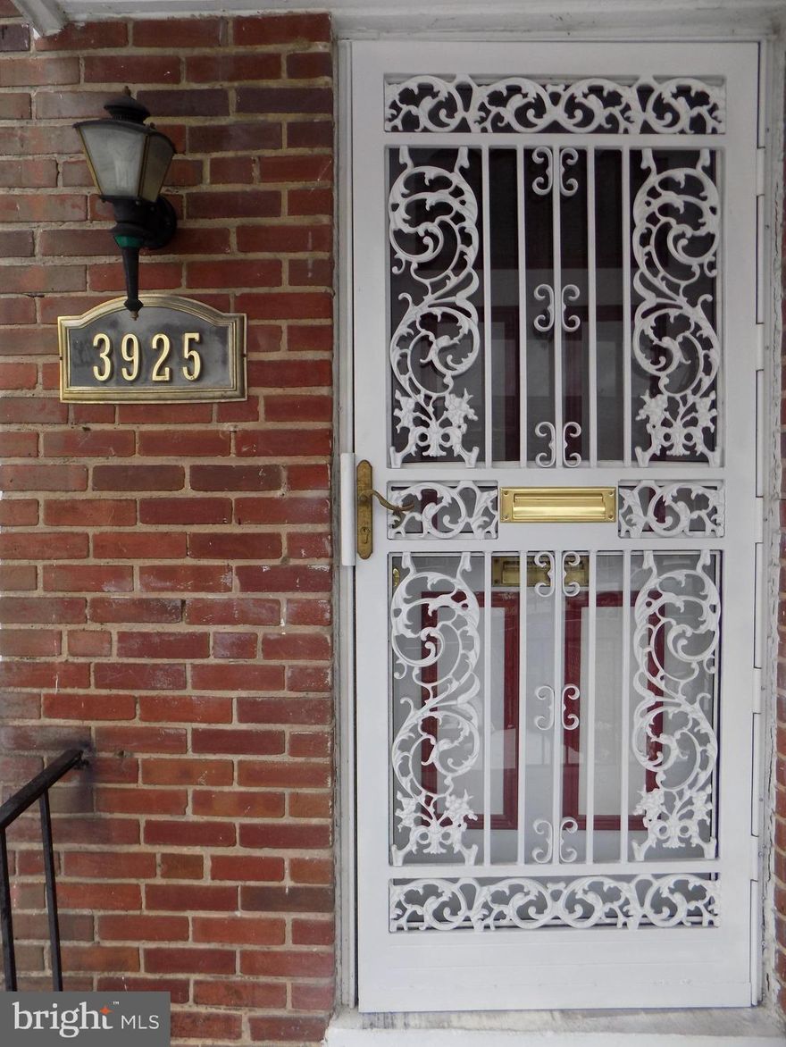 Welcome Home! This lovely three bedroom, one and half bath row home has been freshly painted throughout and features  updated kitchen with new appliances,  gleaming hardwood floors,  updated main bathroom,  finished basement with half bath,  washer and dryer, as well as,  covered front porch and rear fenced yard with parking pad!  Say goodbye to street parking struggles! Roof replaced in 2021, Hot water heater replaced 2023. This turn key property is waiting for it's new owner.   Could be You!