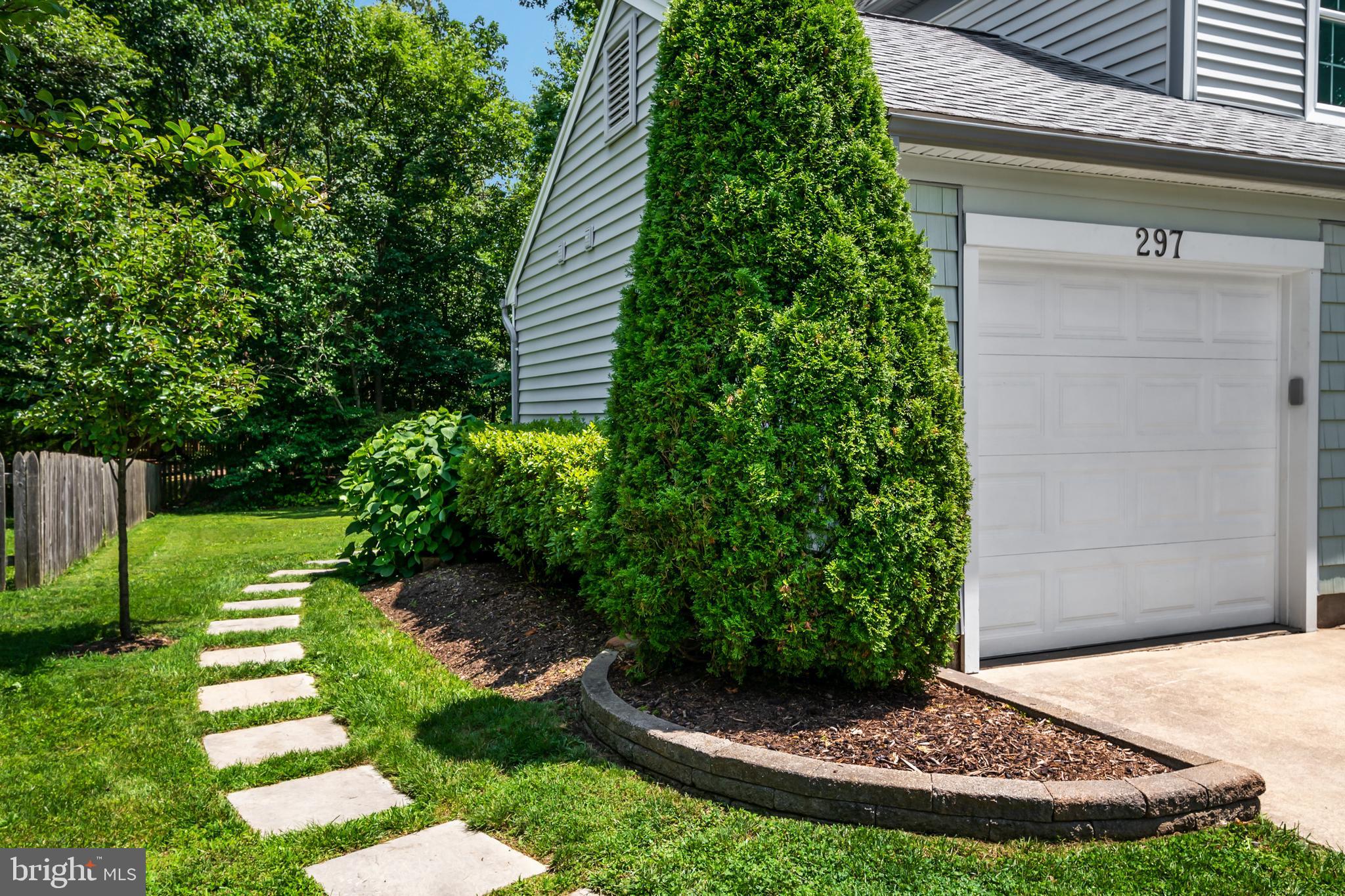 STEWARTS LANDING - Residential