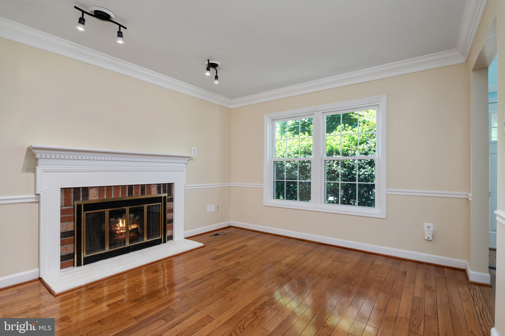 STEWARTS LANDING - Residential