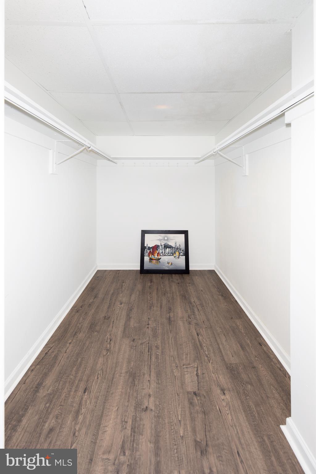 HUNTINGTON CLUB - Residential