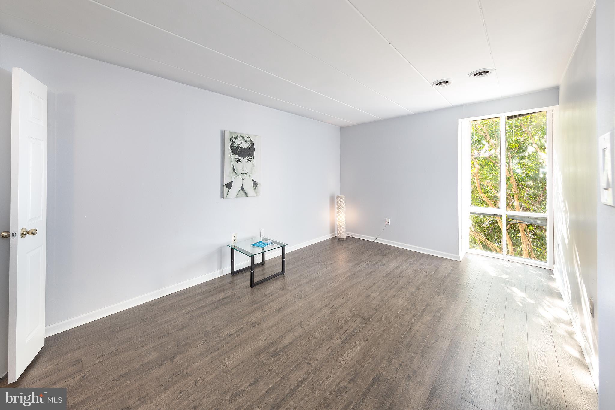 HUNTINGTON CLUB - Residential