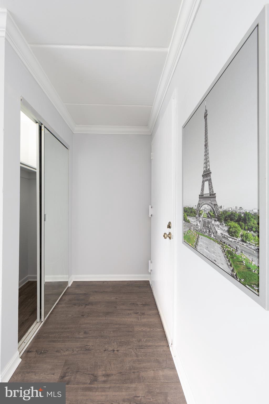 HUNTINGTON CLUB - Residential