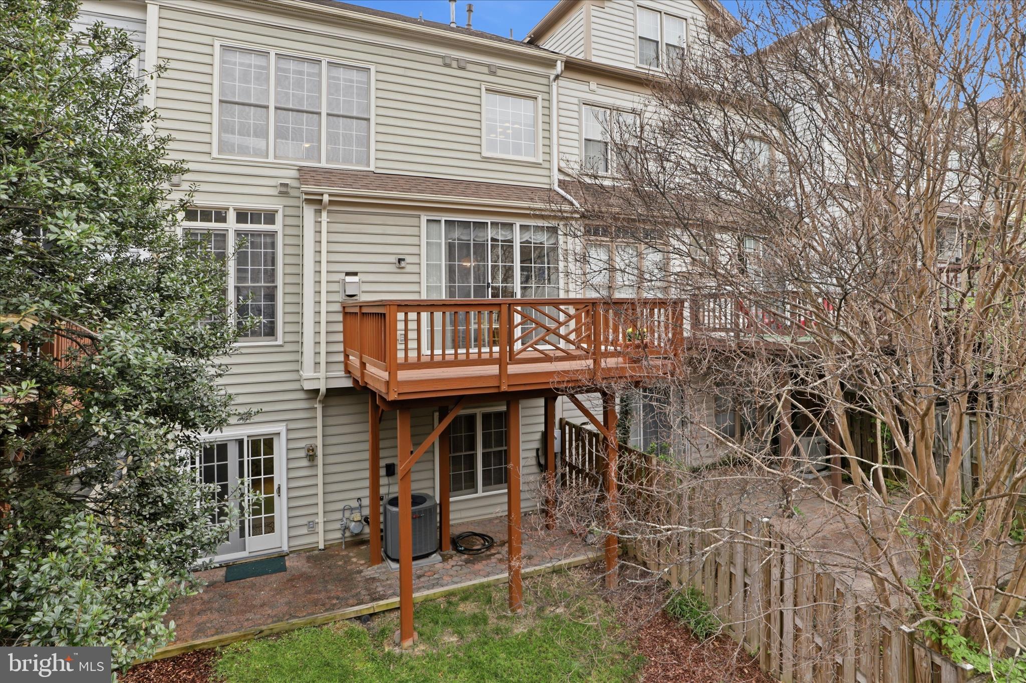 VIRGINIA CENTER - Residential