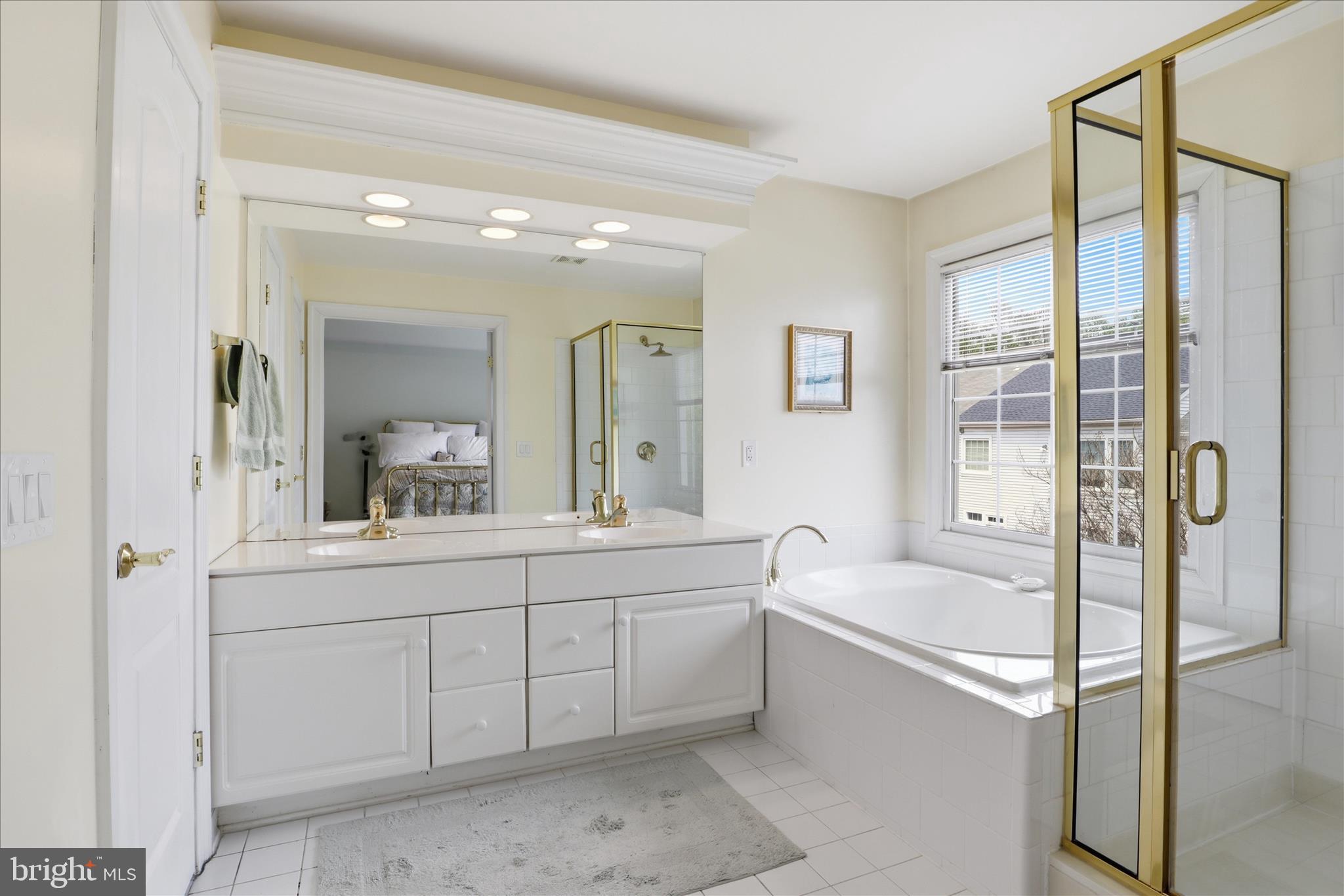 VIRGINIA CENTER - Residential