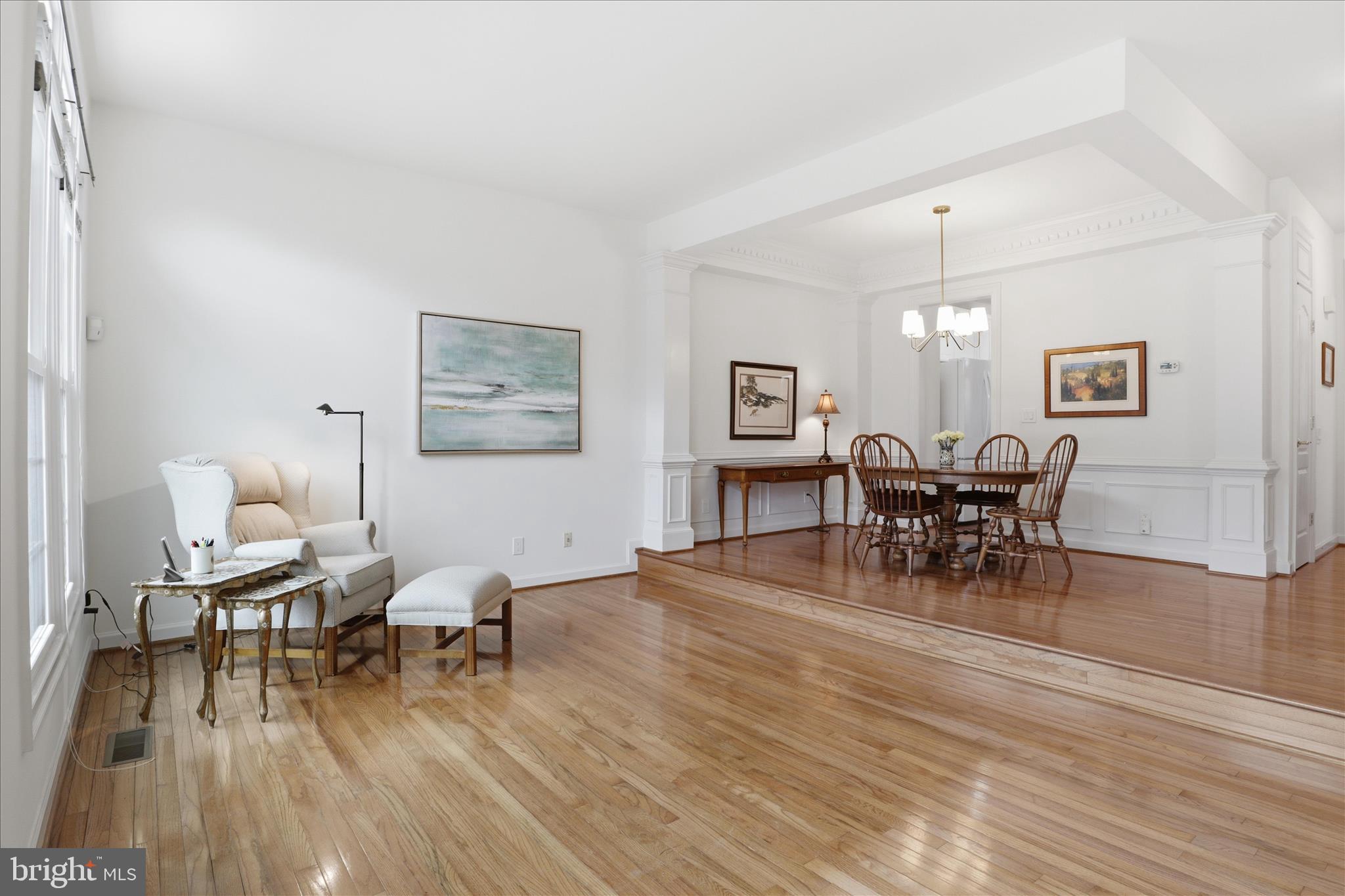 9566 LAGERSFIELD CIRCLE