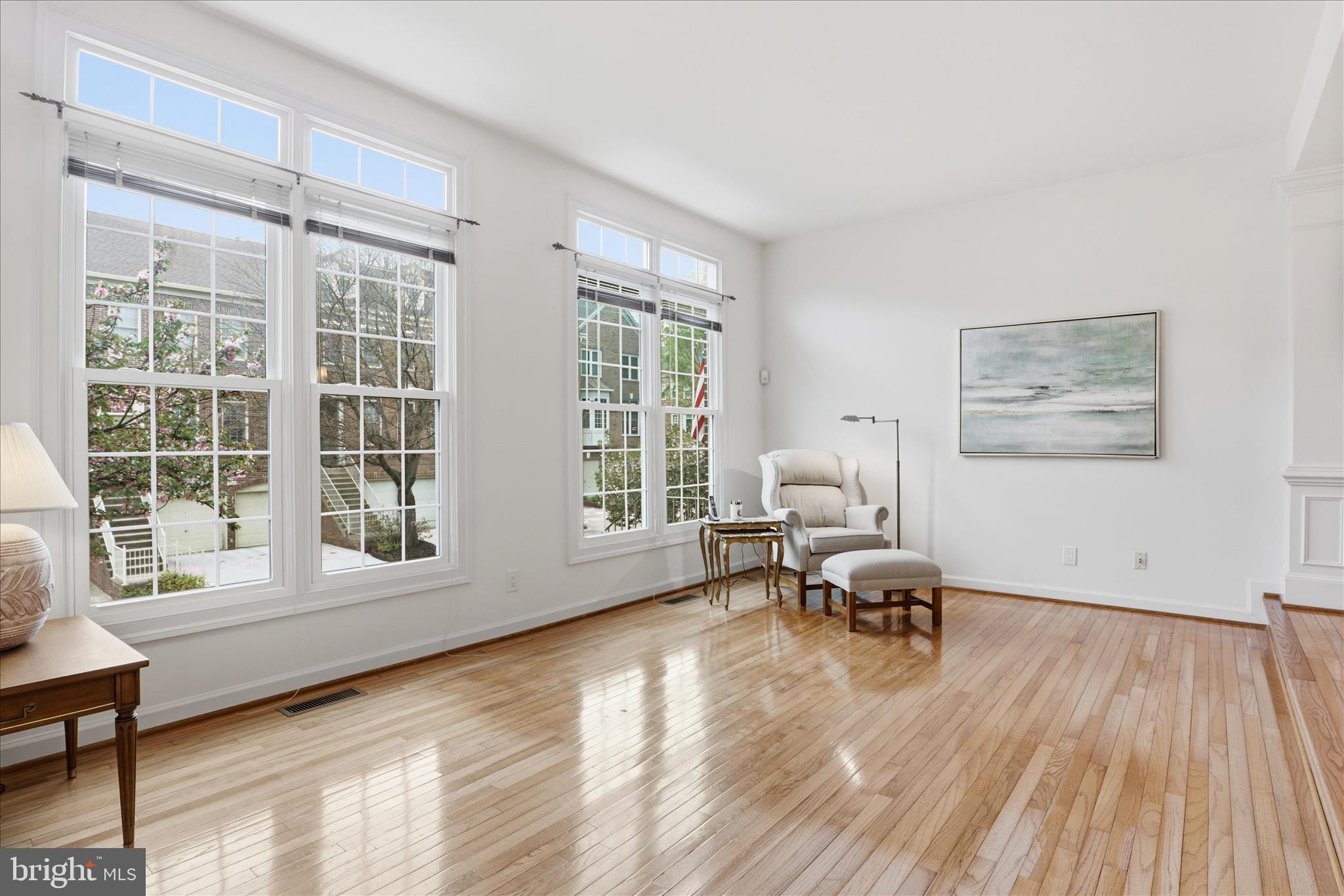 9566 LAGERSFIELD CIRCLE