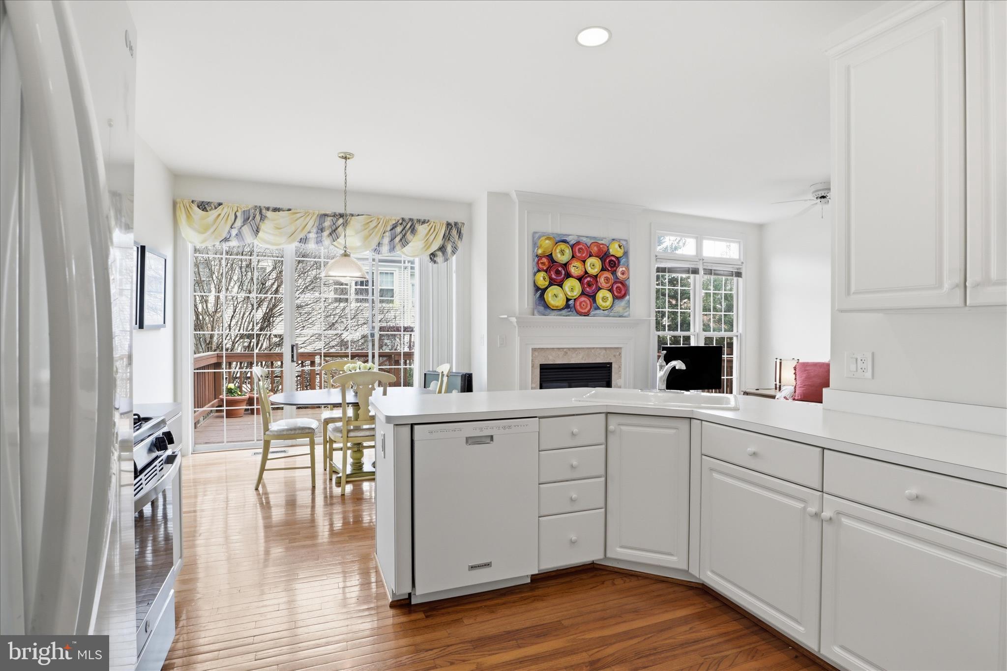 VIRGINIA CENTER - Residential