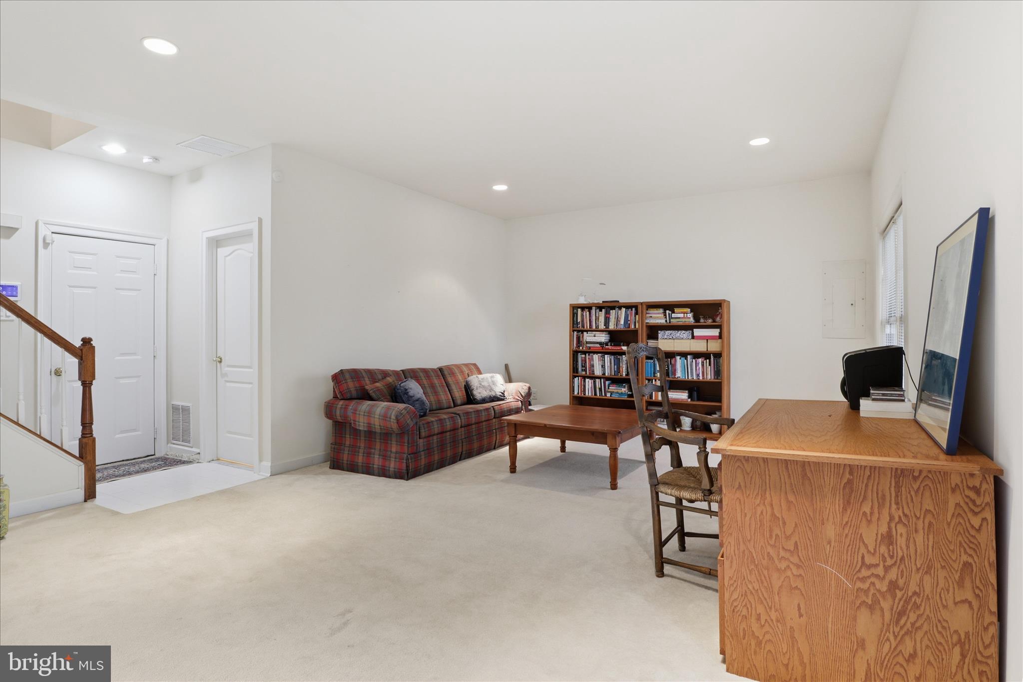 VIRGINIA CENTER - Residential