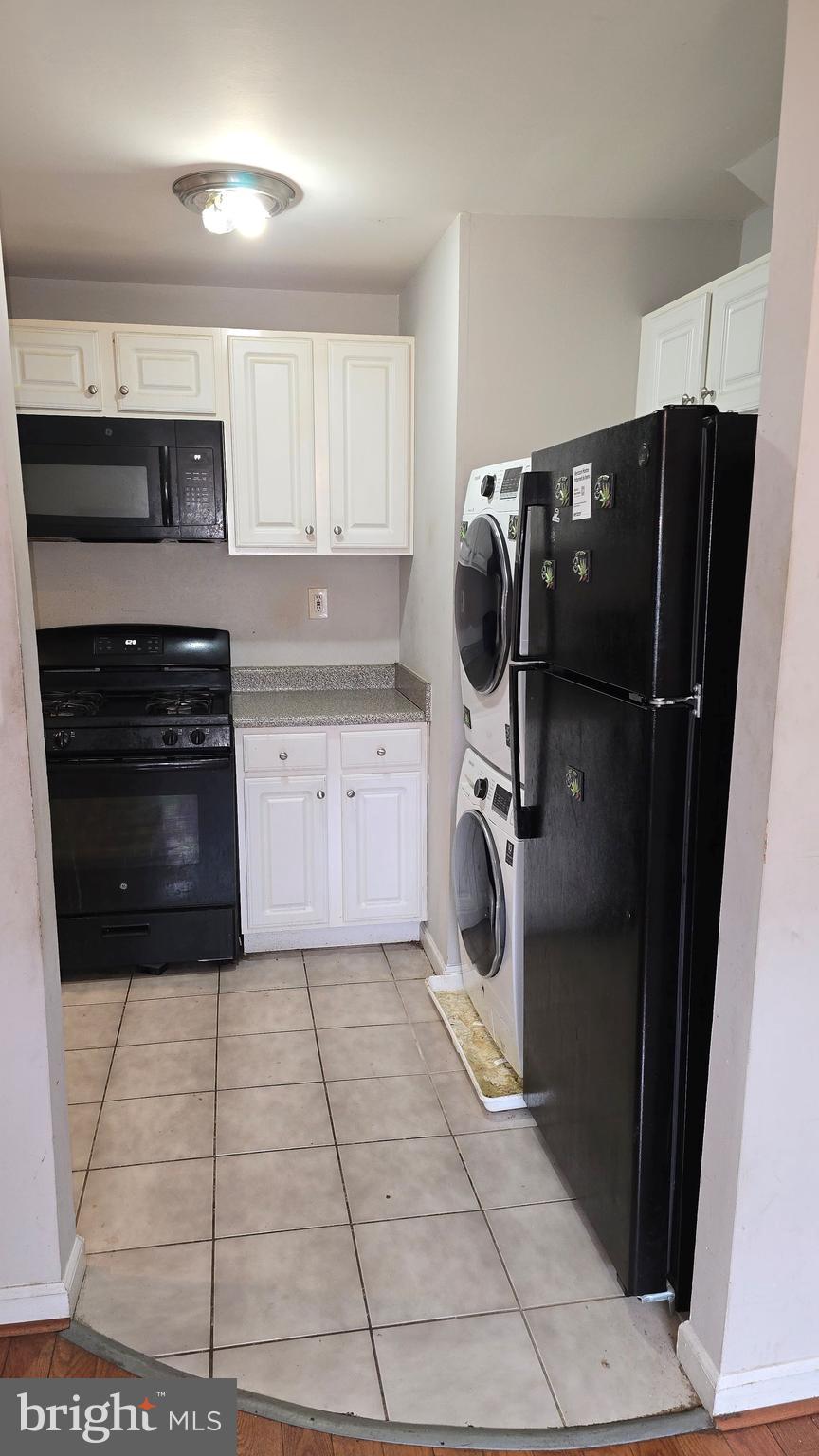 MARKHAM VIEW CONDOMINIUMS - Residential