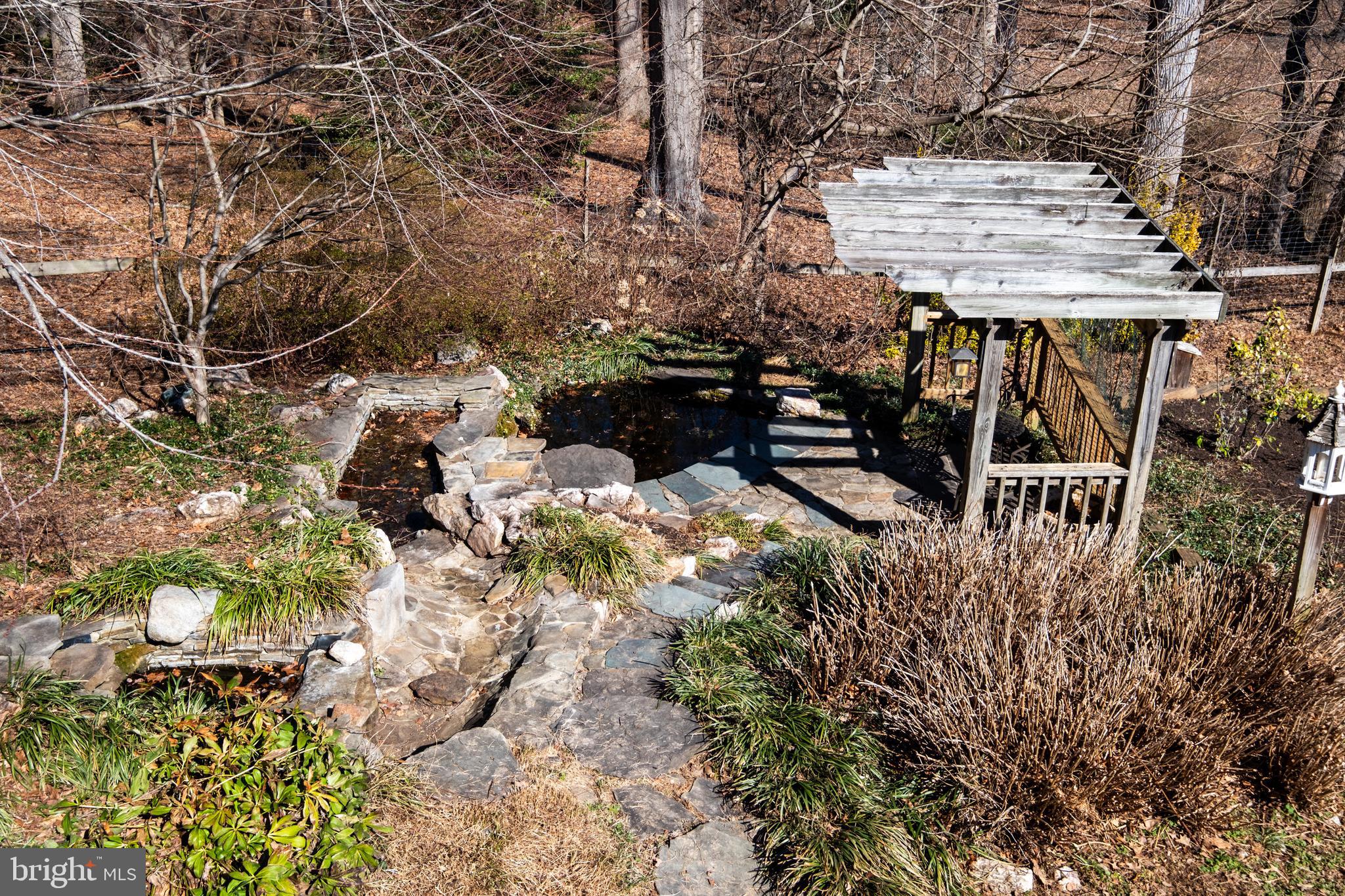 REDLAC FOREST - Residential