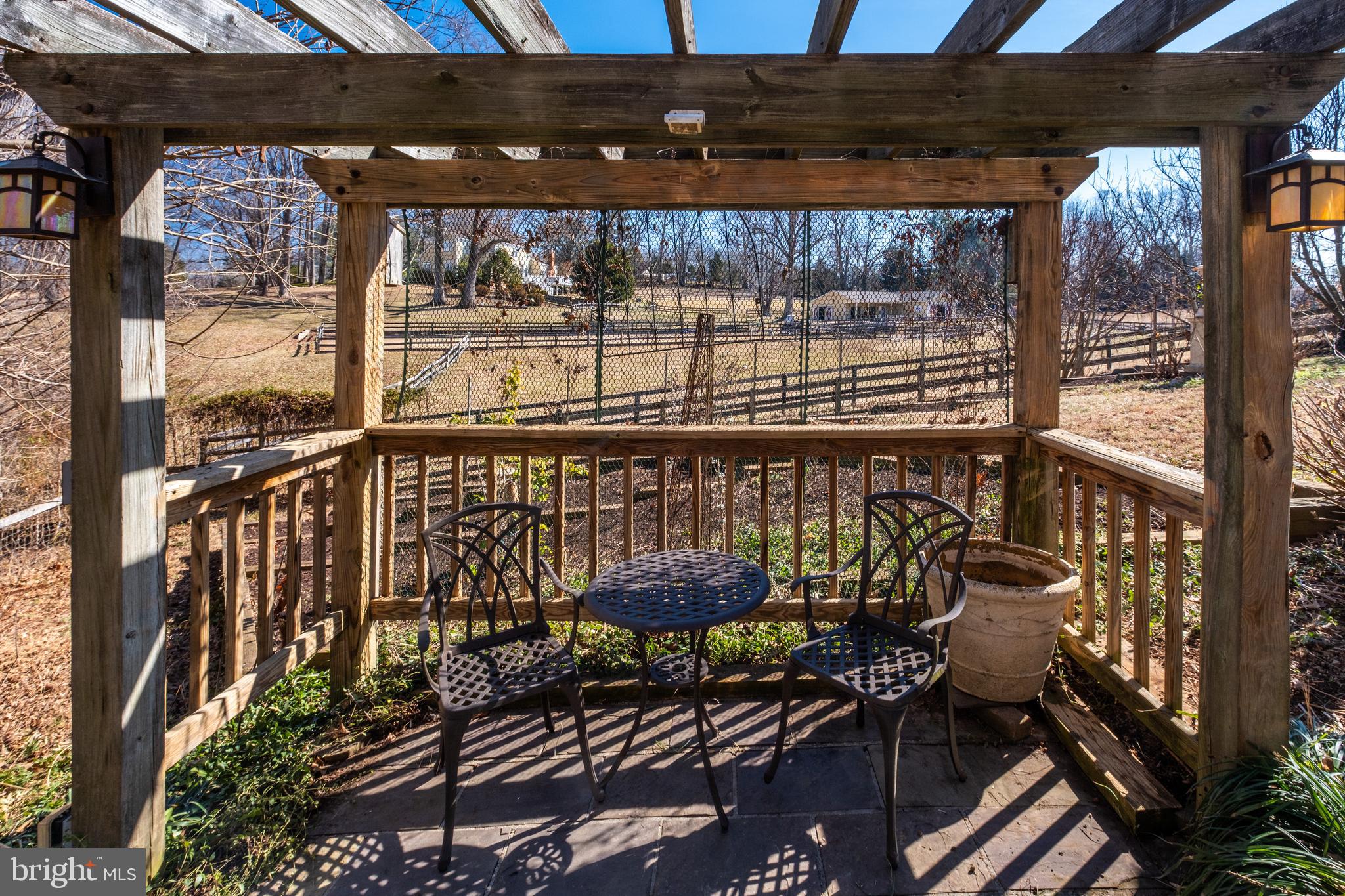 REDLAC FOREST - Residential