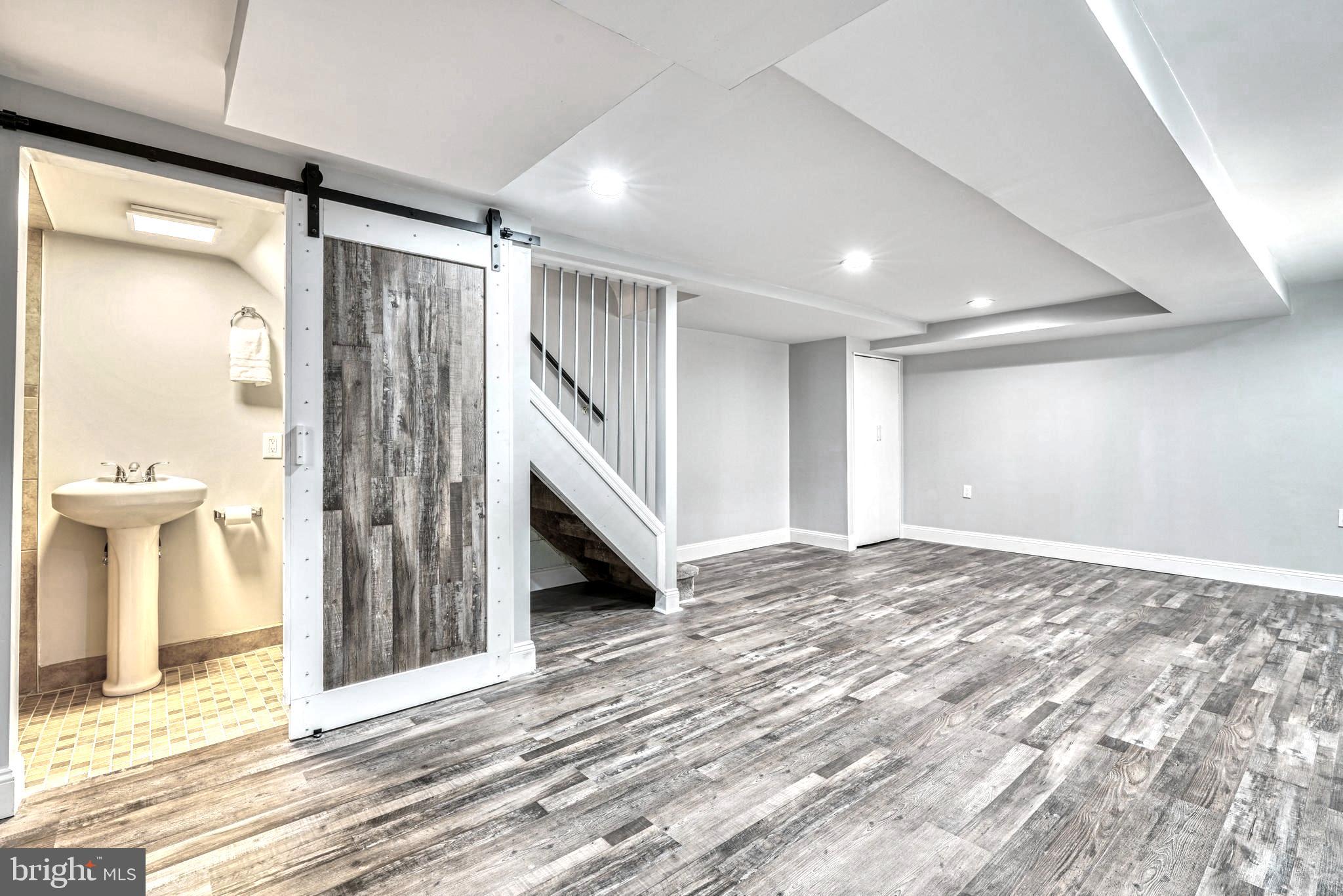 WEST INVERNESS - Residential