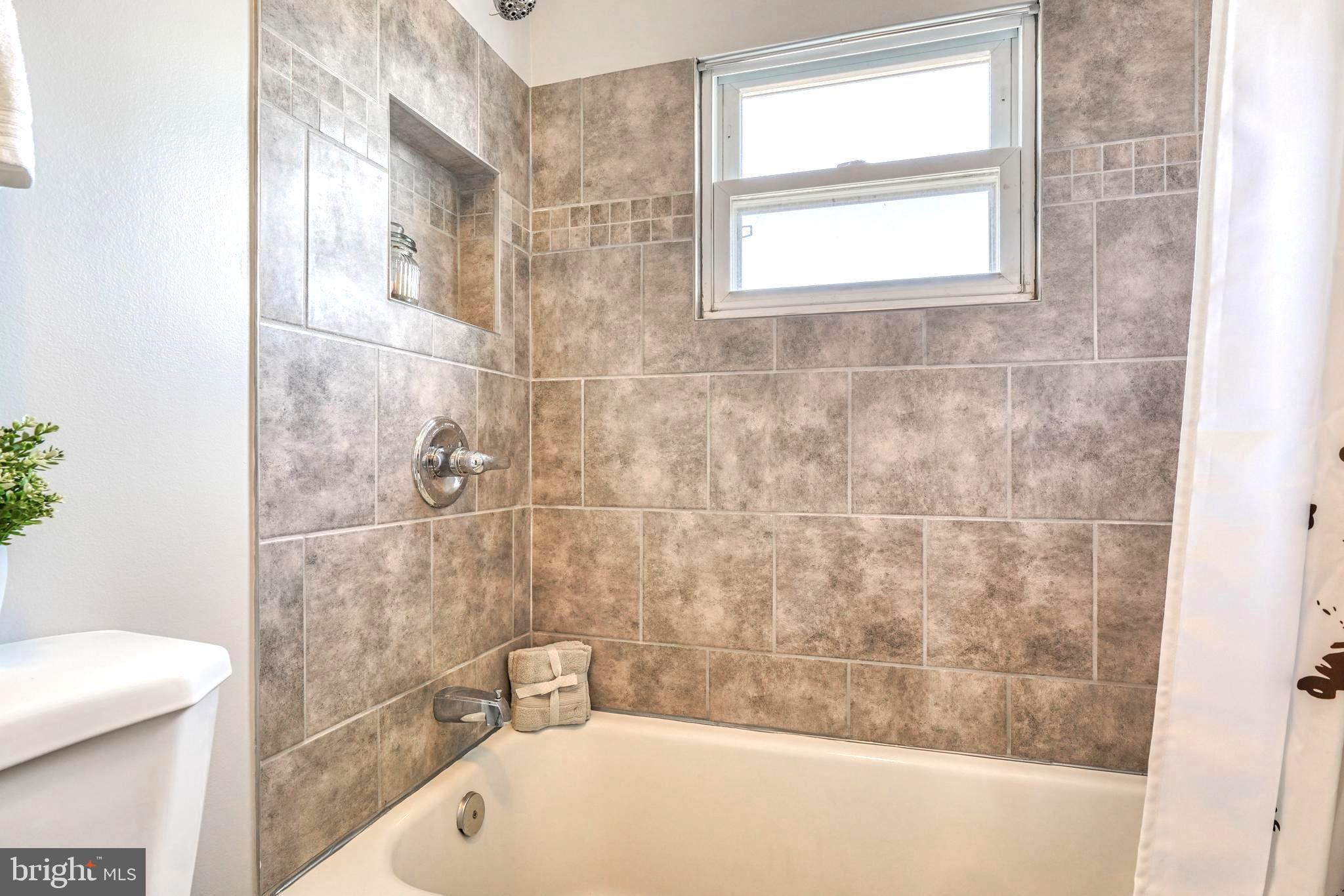 WEST INVERNESS - Residential