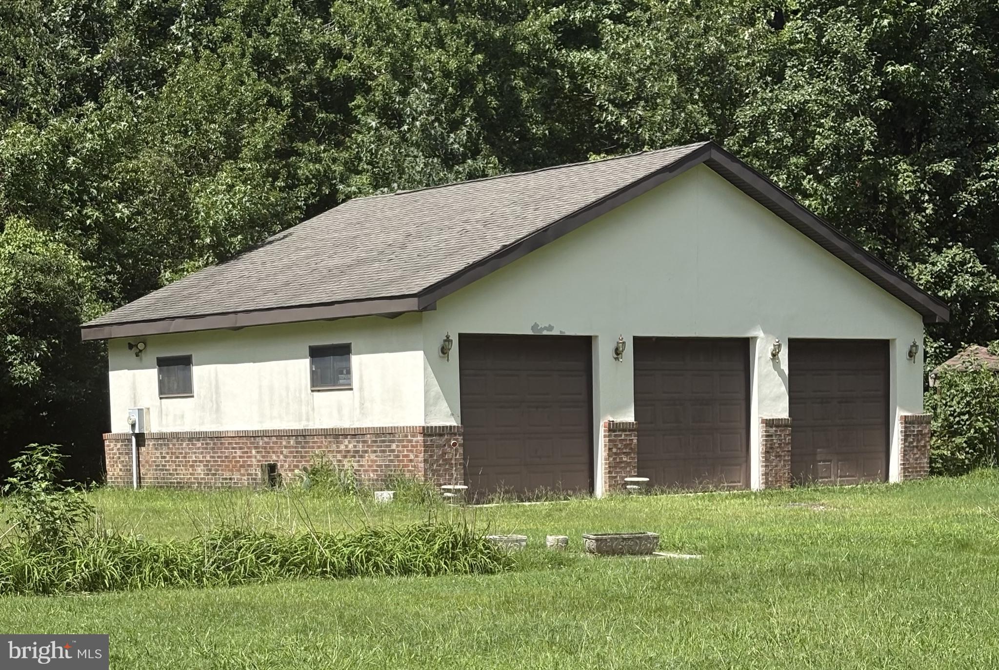 3111 LEIPSIC ROAD