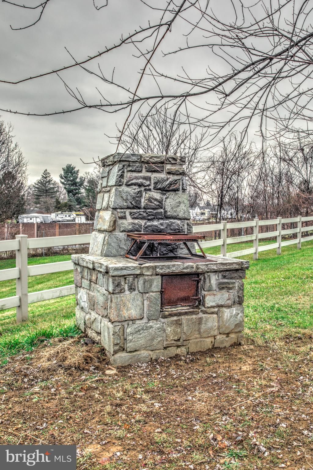 Photo of 1986 Old Philadelphia Pike, Lancaster, PA 17602 (MLS # PALA2046378)