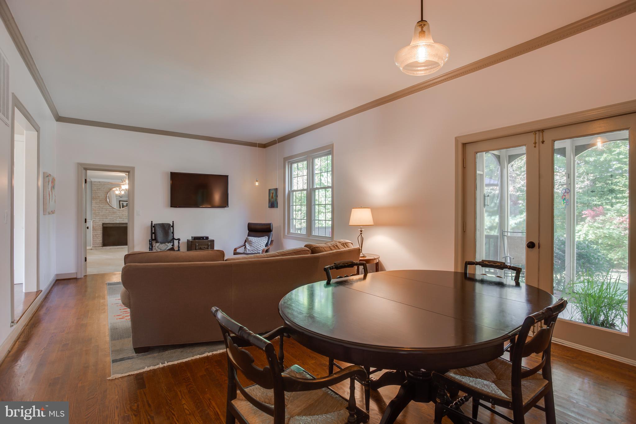 BELMONT HILLS/INGLESIDE - Residential