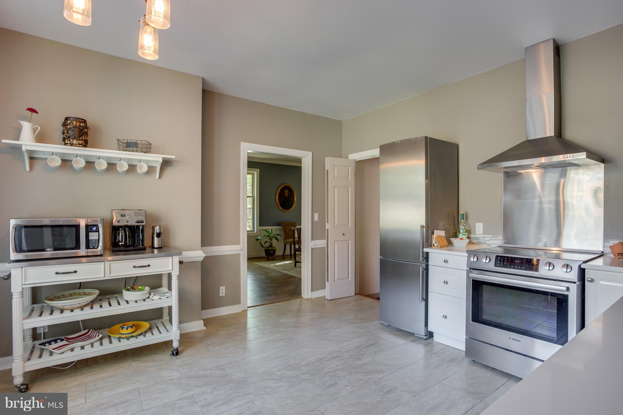 BELMONT HILLS/INGLESIDE - Residential