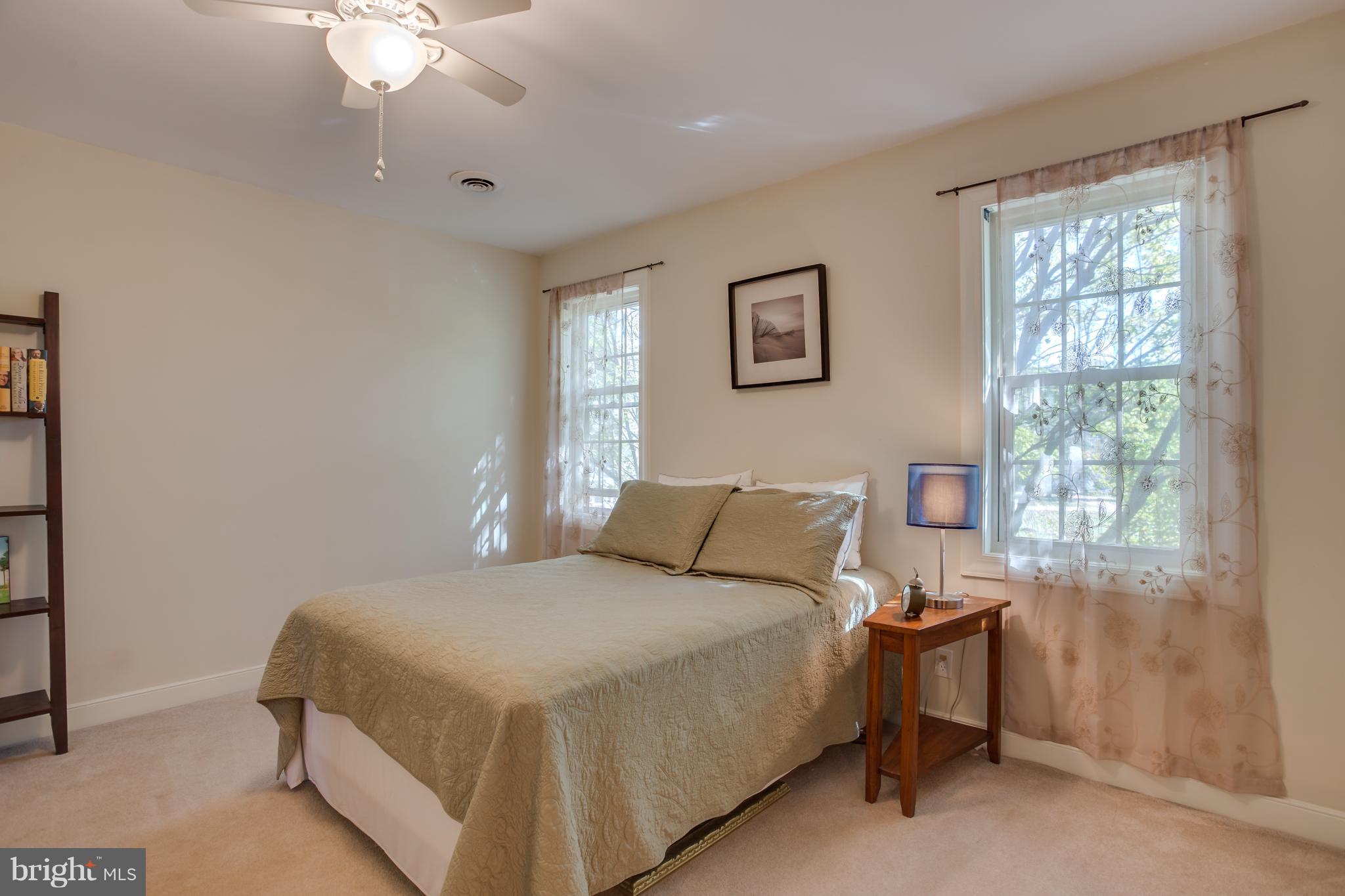 BELMONT HILLS/INGLESIDE - Residential