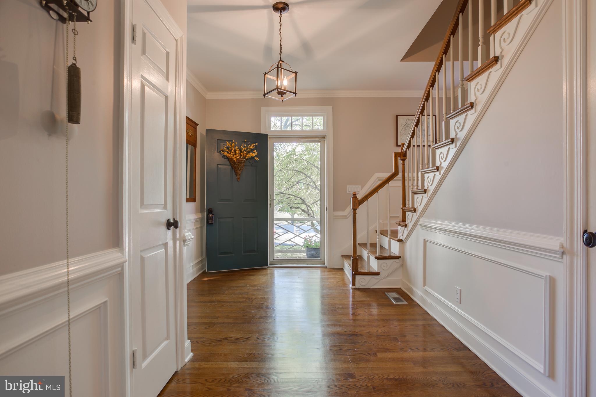 BELMONT HILLS/INGLESIDE - Residential