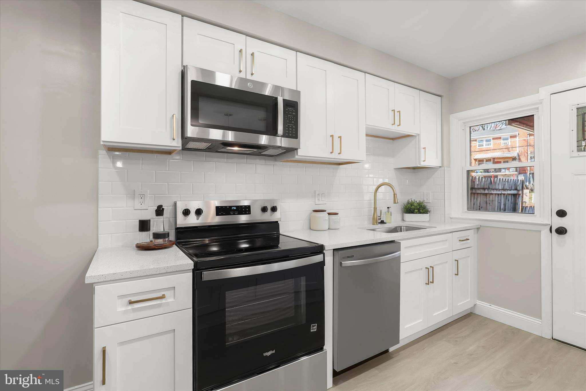 EDMONDSON PARK - Residential