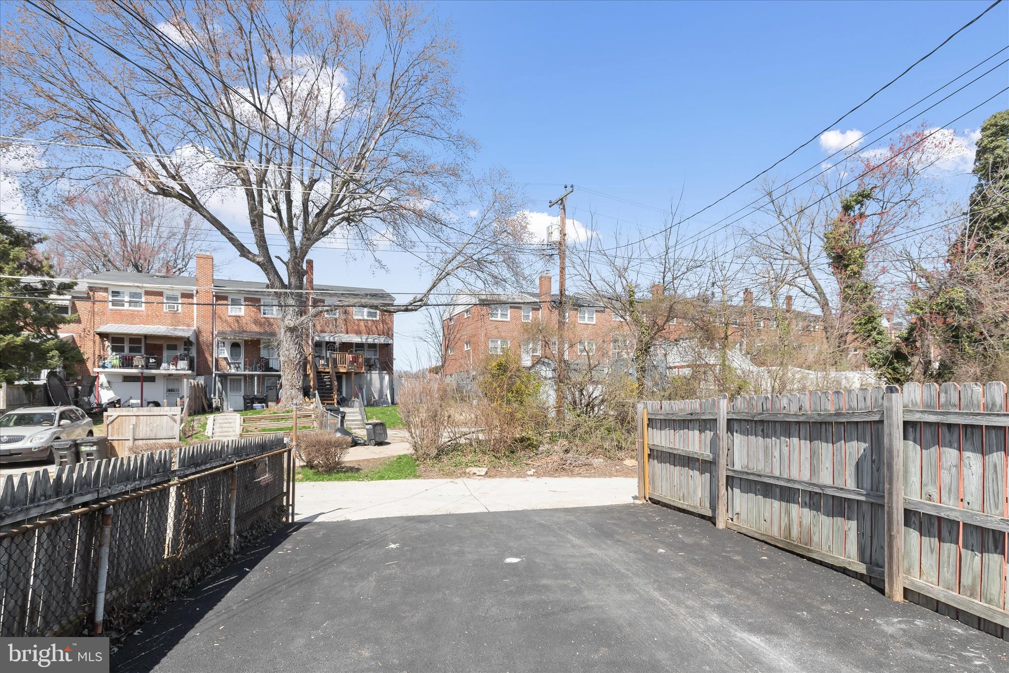 EDMONDSON PARK - Residential