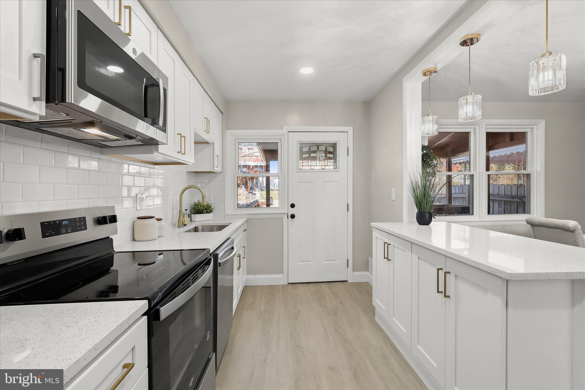 EDMONDSON PARK - Residential