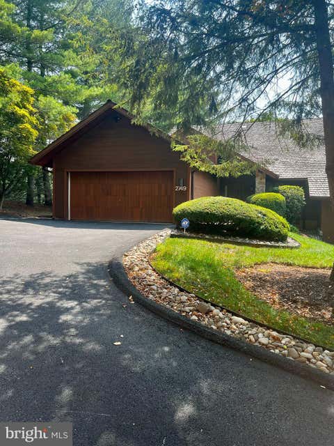 Townhouse For Sale - 2749 Woodlake Road<br/> BOWIE, MD 20721