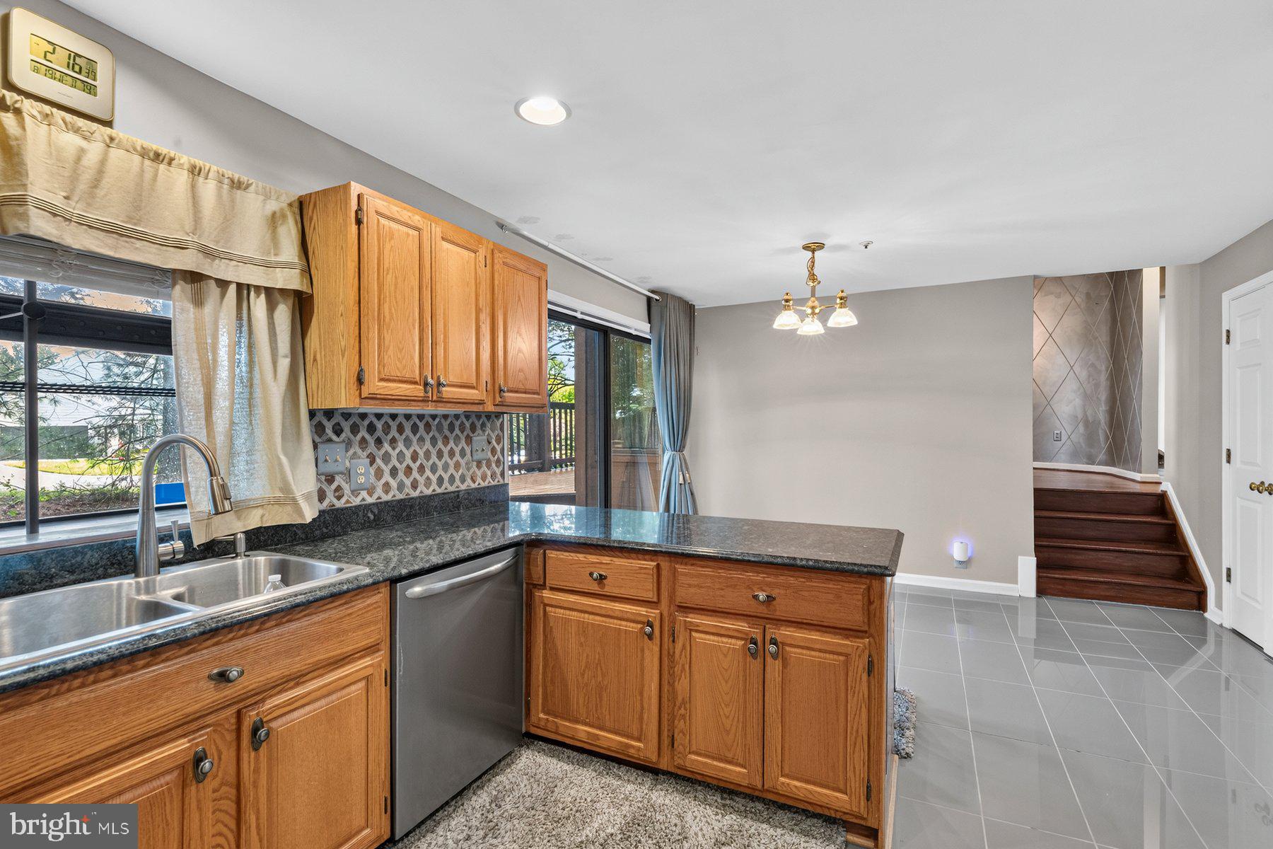 2749 WOODLAKE ROAD