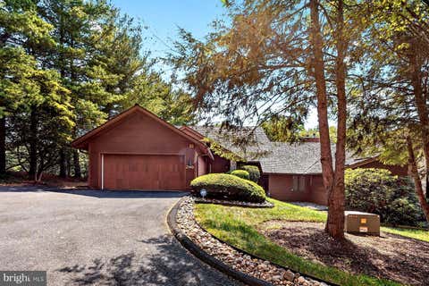 Townhouse For Sale - 2749 Woodlake Road<br/> BOWIE, MD 20721