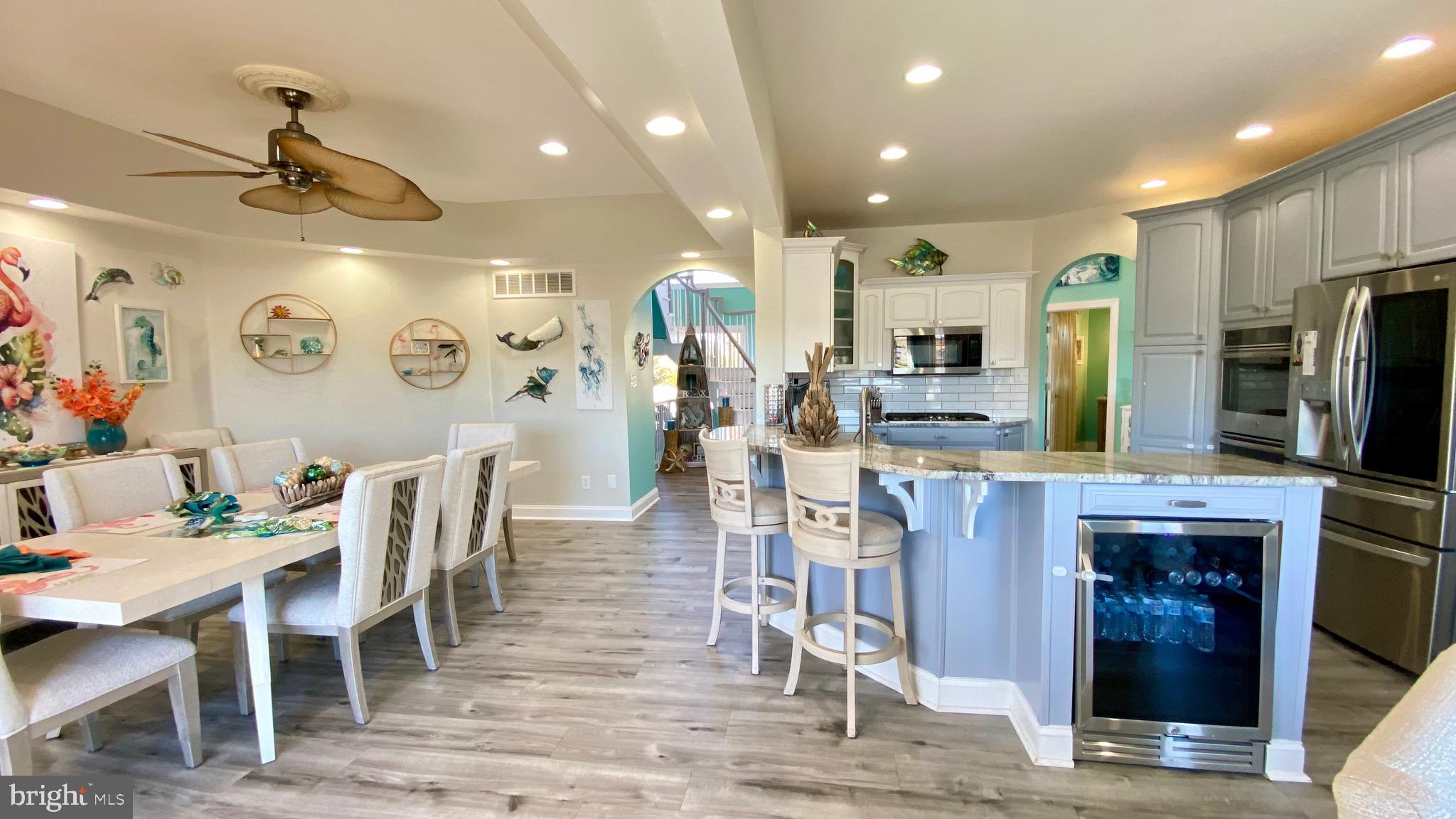 TAYLORS POINTE - Residential