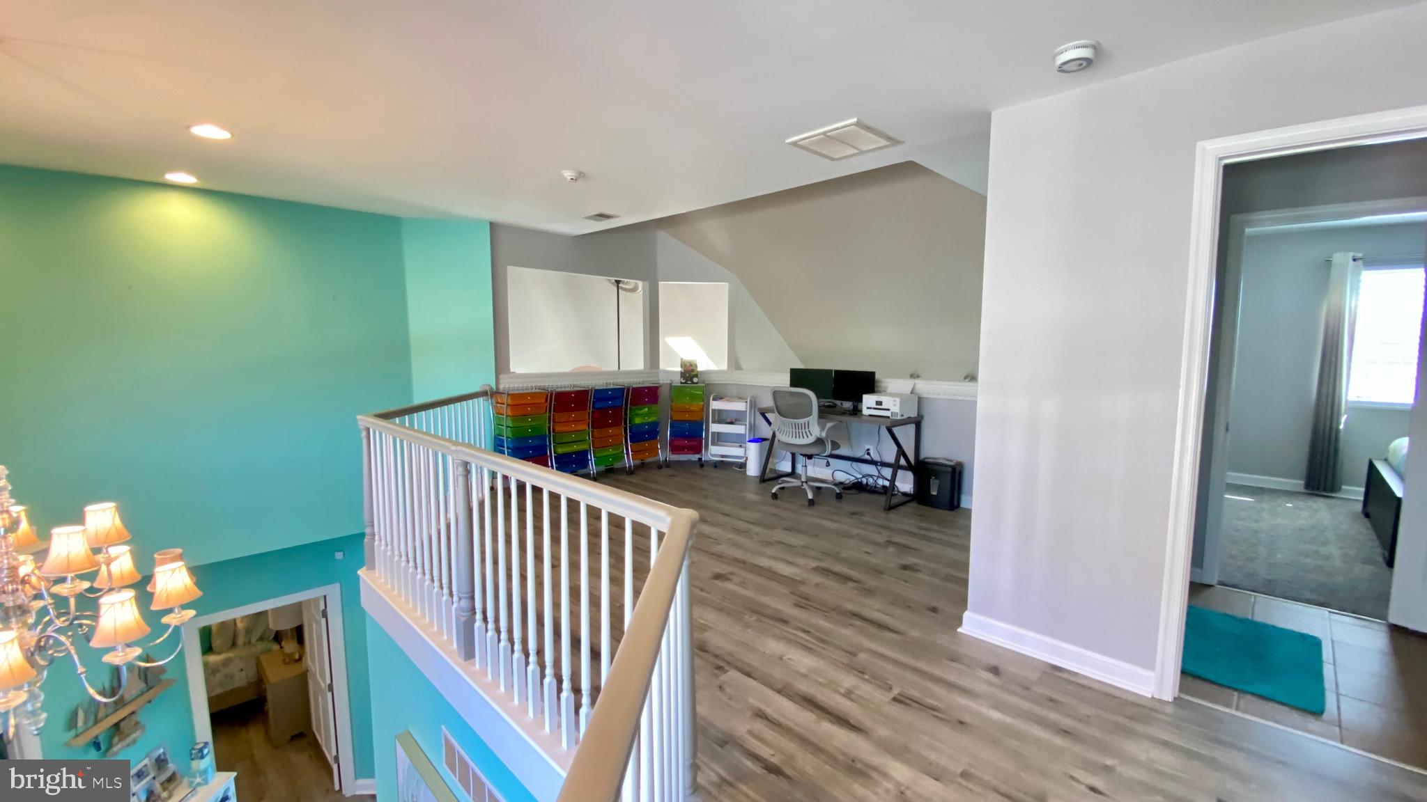 TAYLORS POINTE - Residential