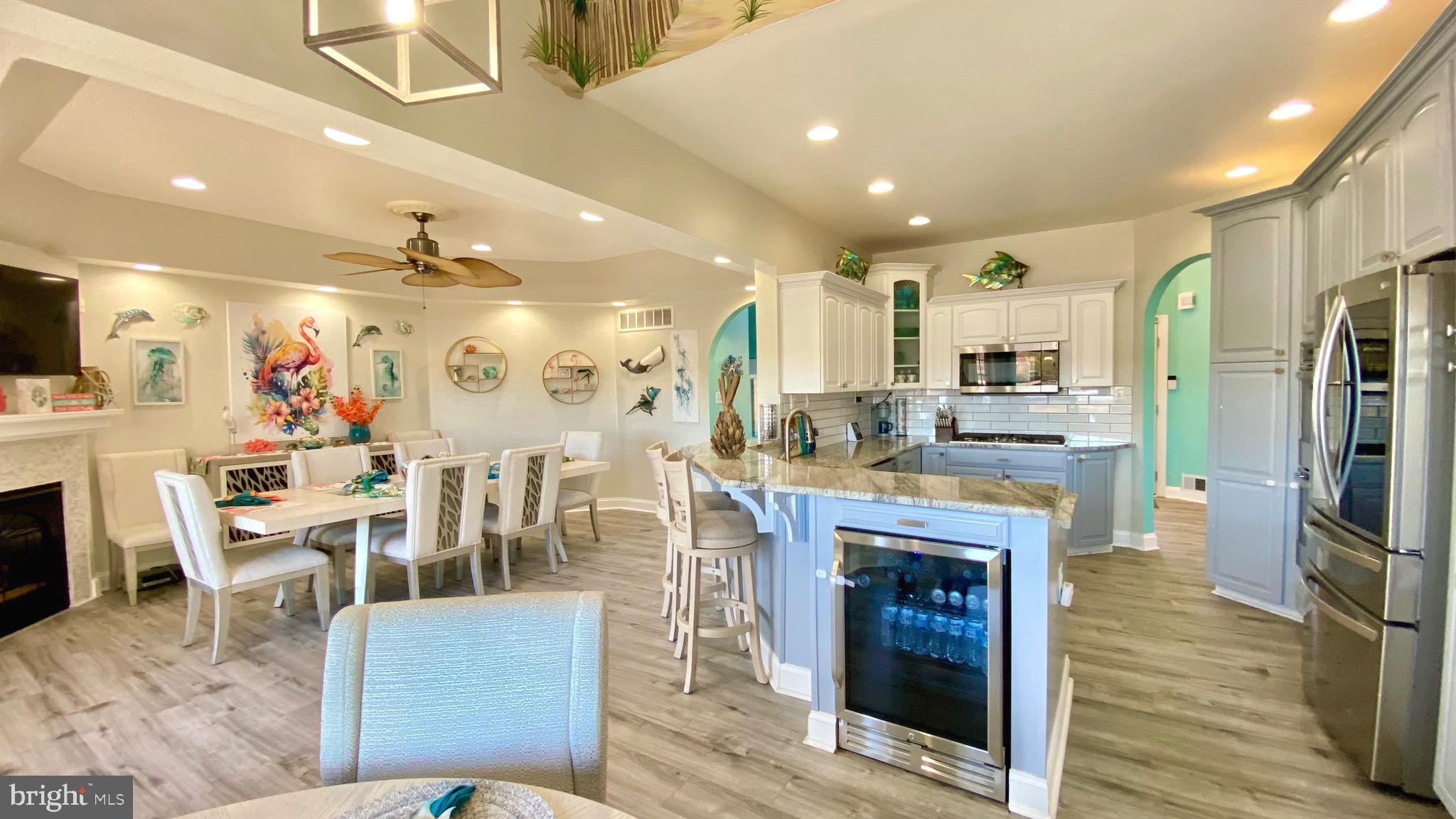 TAYLORS POINTE - Residential