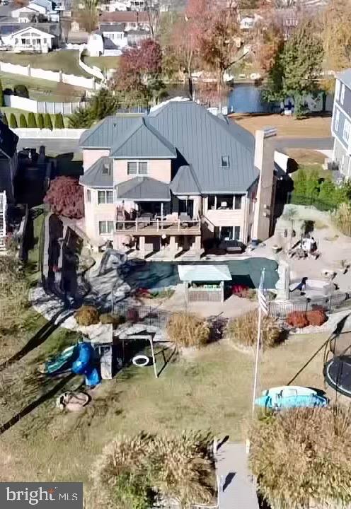 TAYLORS POINTE - Residential