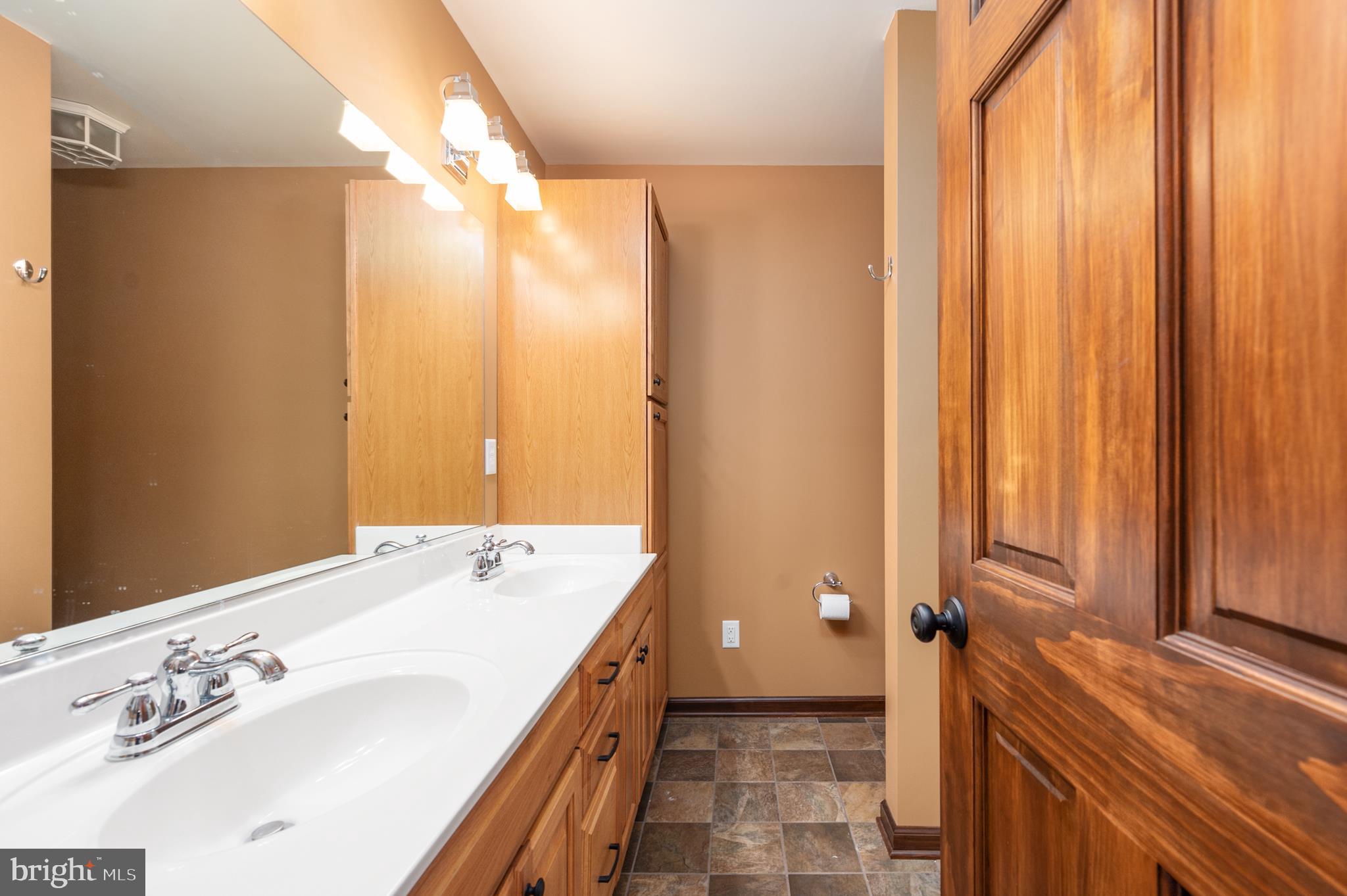 SHIPWRECK FARM - Residential