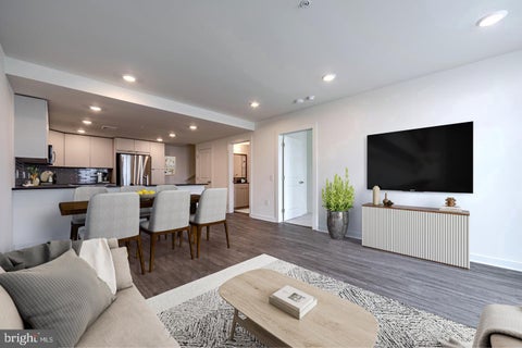 Homes For Rent - 503-29 N Columbus Boulevard #TOWNHOUSE + DEN<br/> PHILADELPHIA, PA 19123