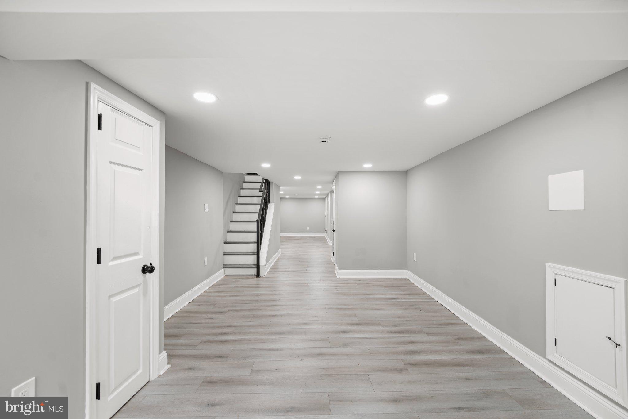 UNIVERSITY CITY - Residential