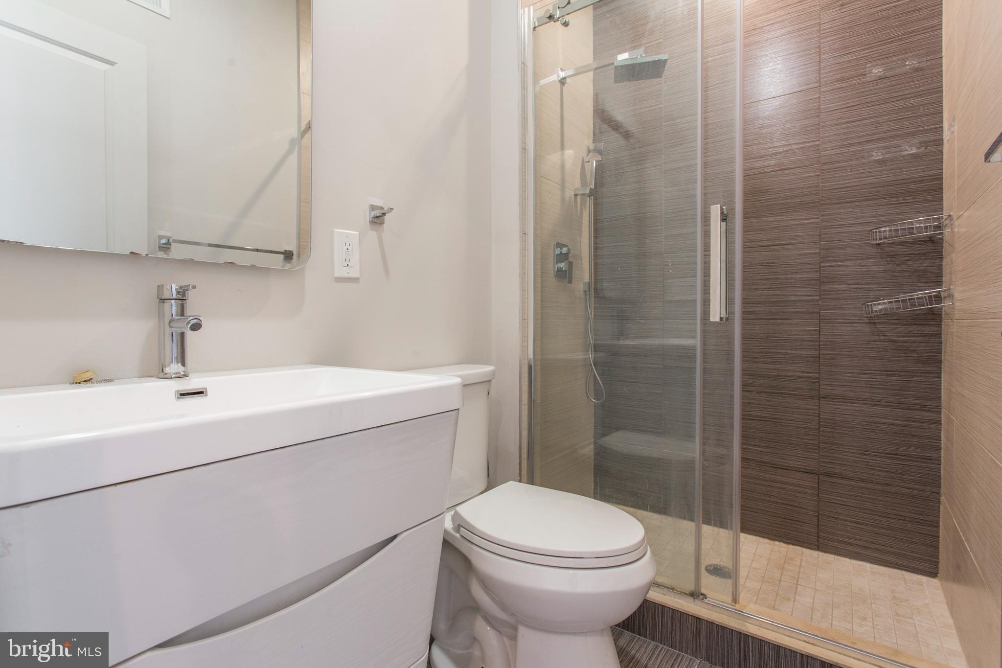 FRANCISVILLE - Residential Income