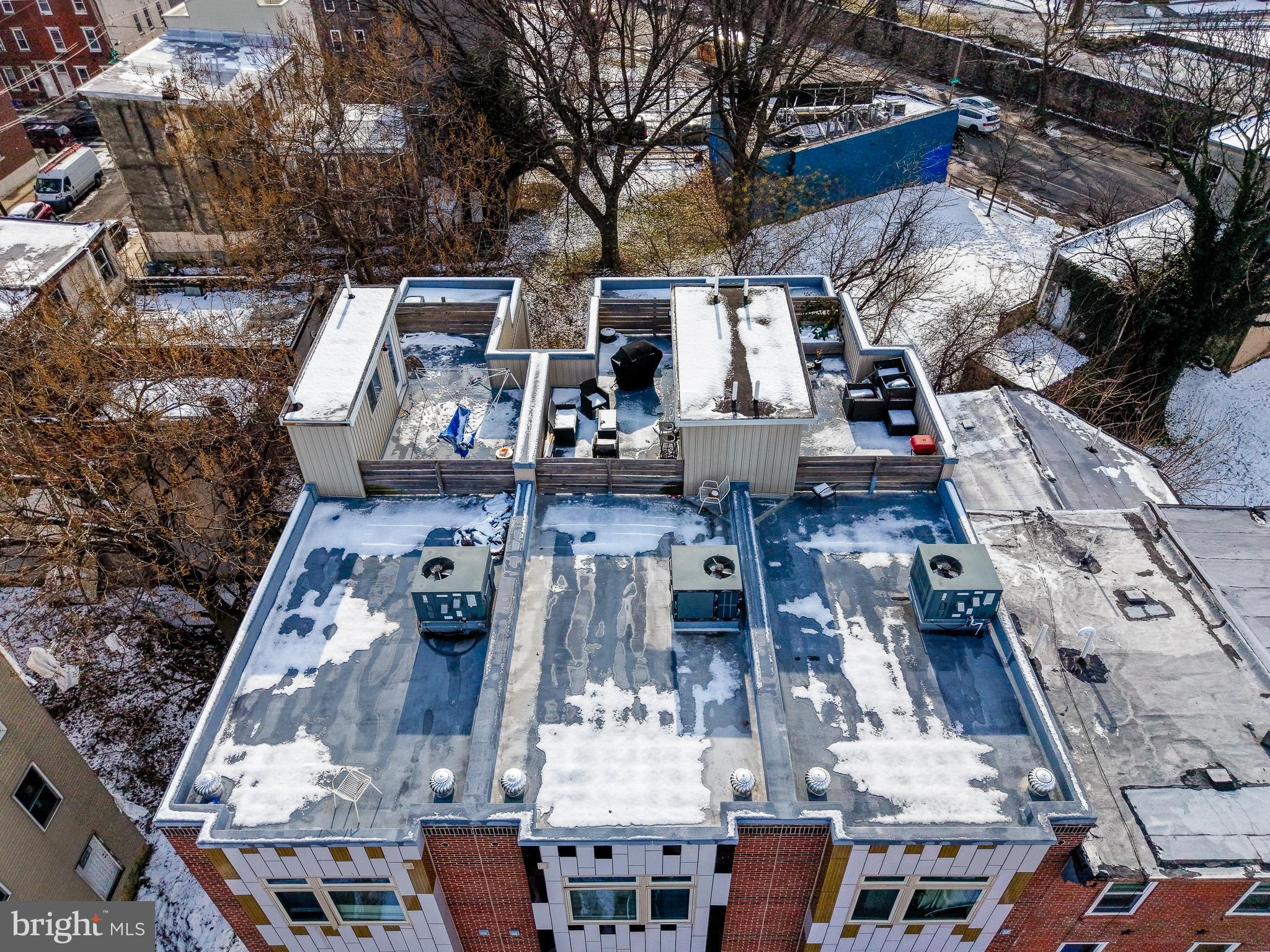 FRANCISVILLE - Residential Income