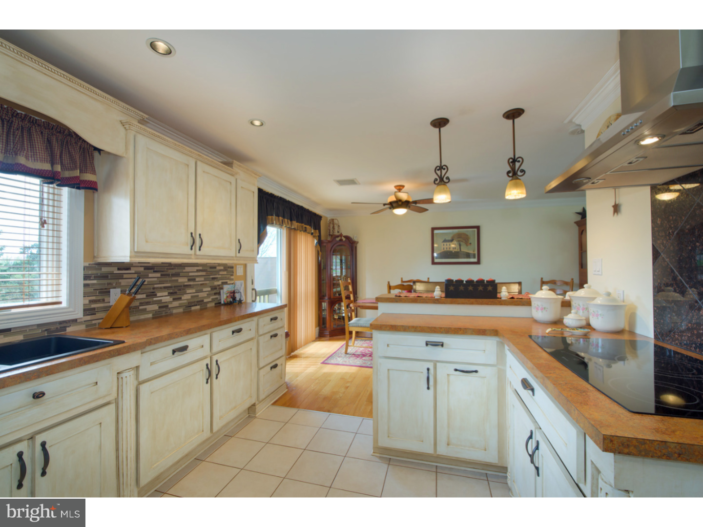 CRESTWOOD - Residential