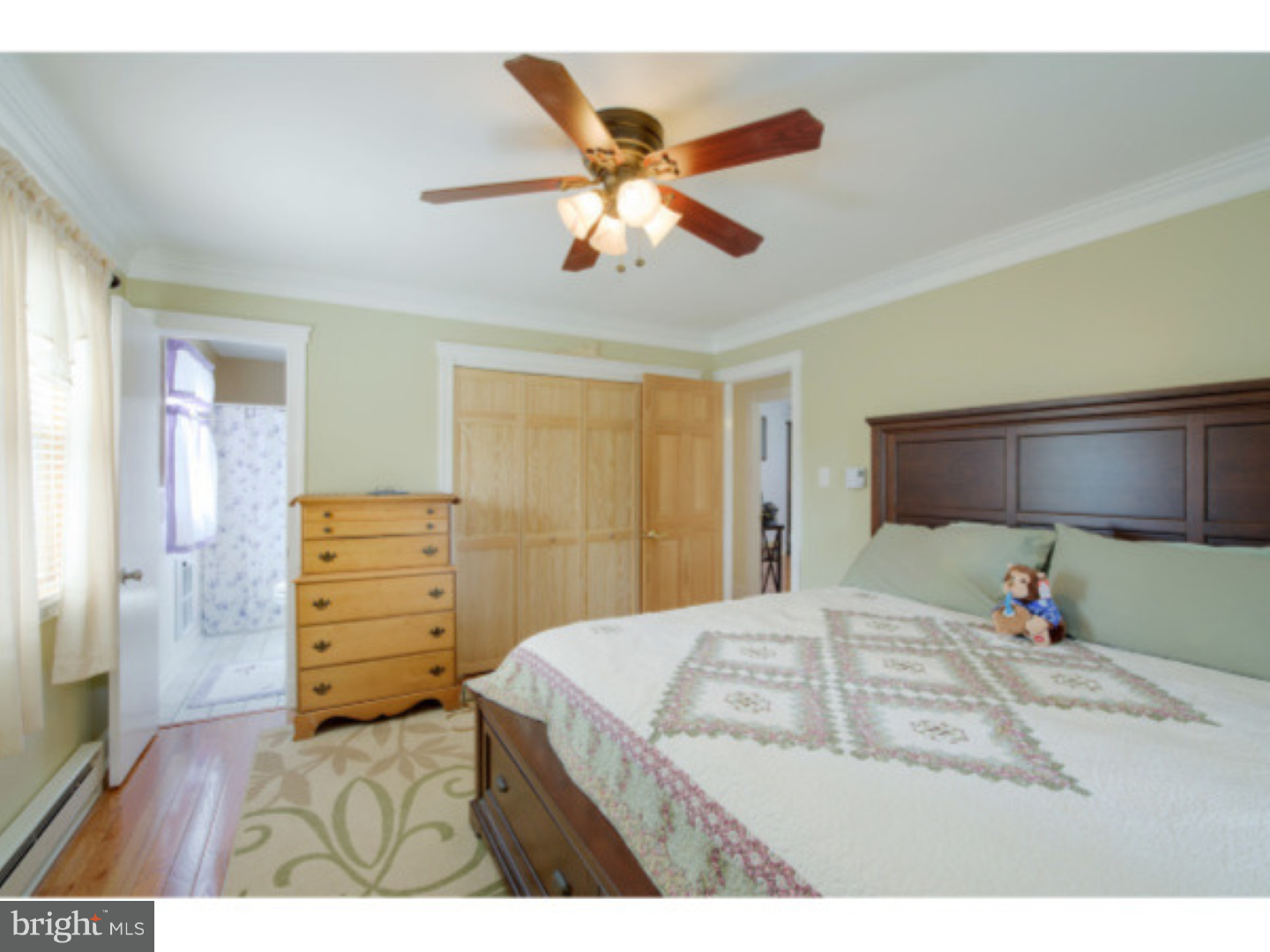 CRESTWOOD - Residential