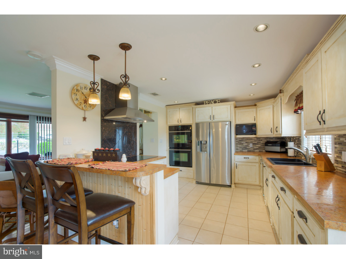 CRESTWOOD - Residential