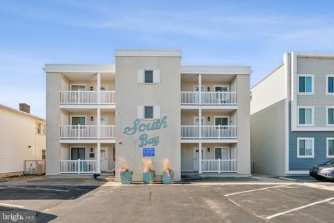 Photo of 411 Bayshore Drive #301, OCEAN CITY, MD 21842 (MLS # MDWO2034436) Photo of 411 Bayshore Drive #301, OCEAN CITY, MD 21842 (MLS # MDWO2034436)