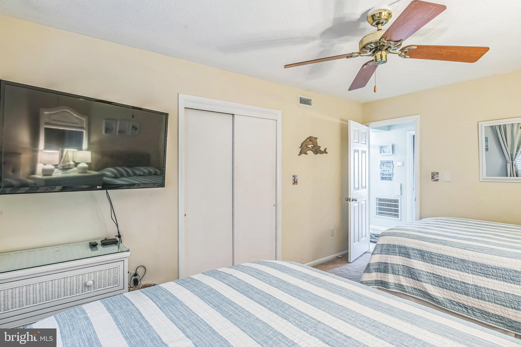 DOWNTOWN OC - Residential