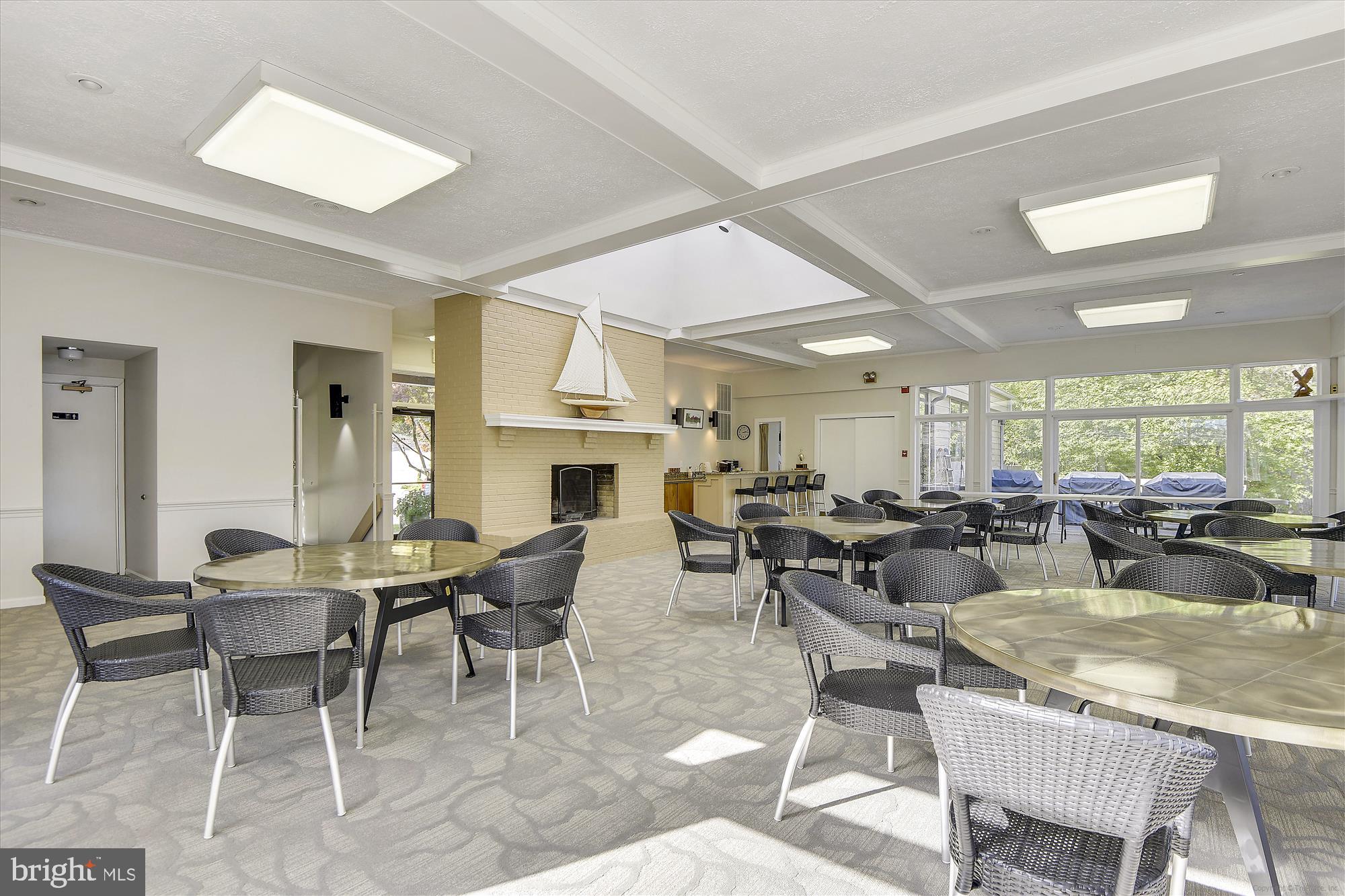 HARBOR HILLS - Residential