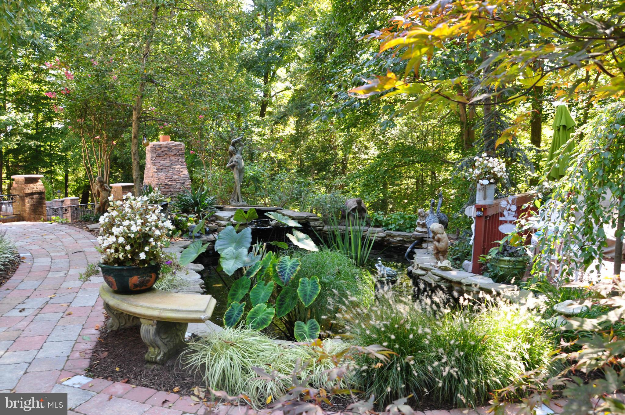 HARBOR HILLS - Residential