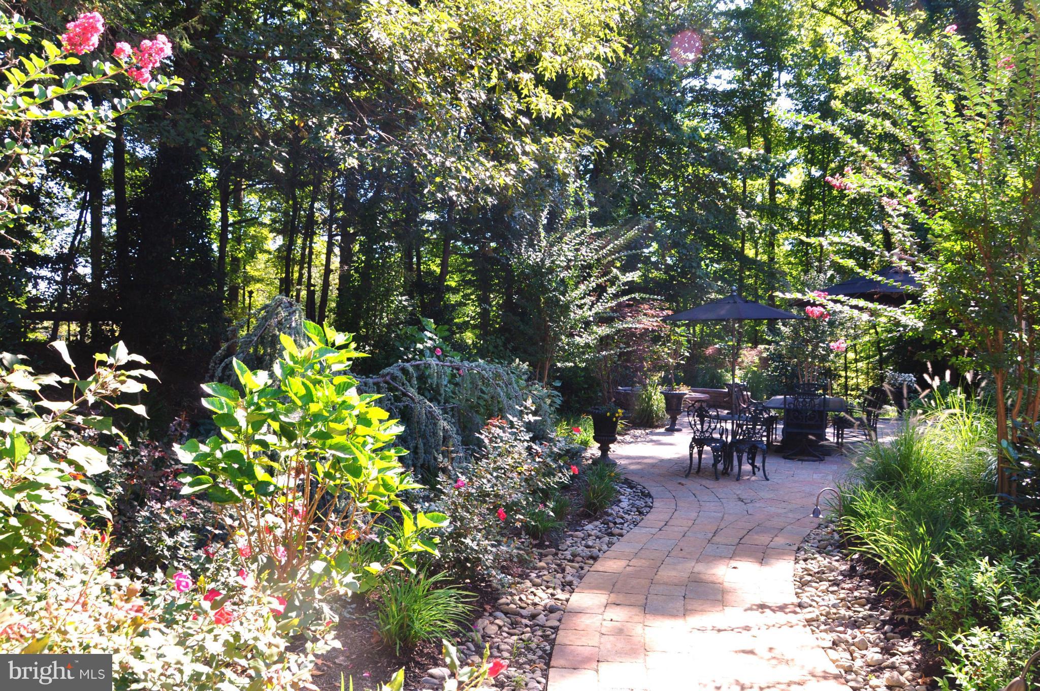 HARBOR HILLS - Residential